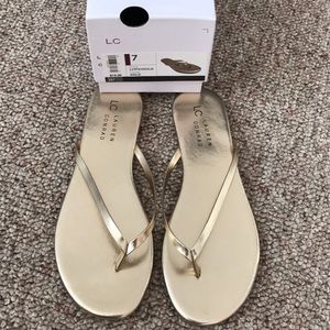 Lauren Conrad flip flops